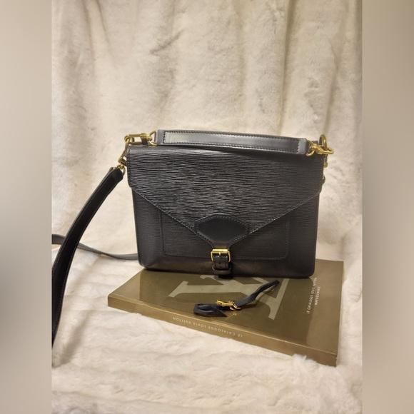 Authentic Louis Vuitton Sac Biface Crossbpdy shoulder bag - Picture 4 of 16